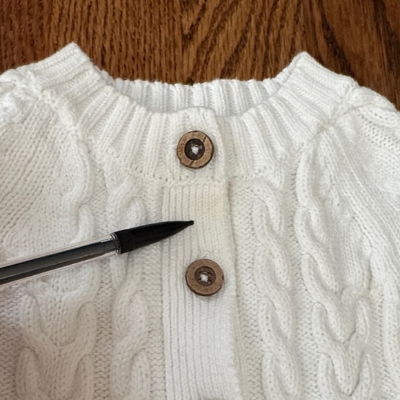 Elegant Baby Thick Cable Knit One-Piece 3–6M - Picture 6 of 6